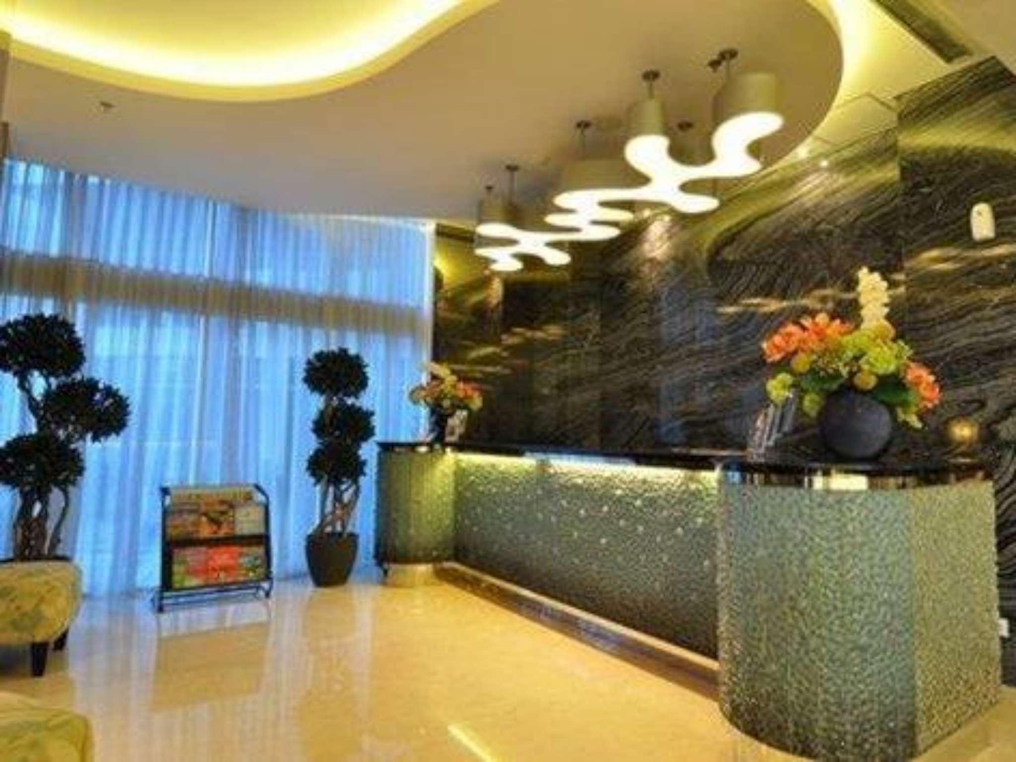 Gp Mega Kuningan جاكرتا المظهر الخارجي الصورة